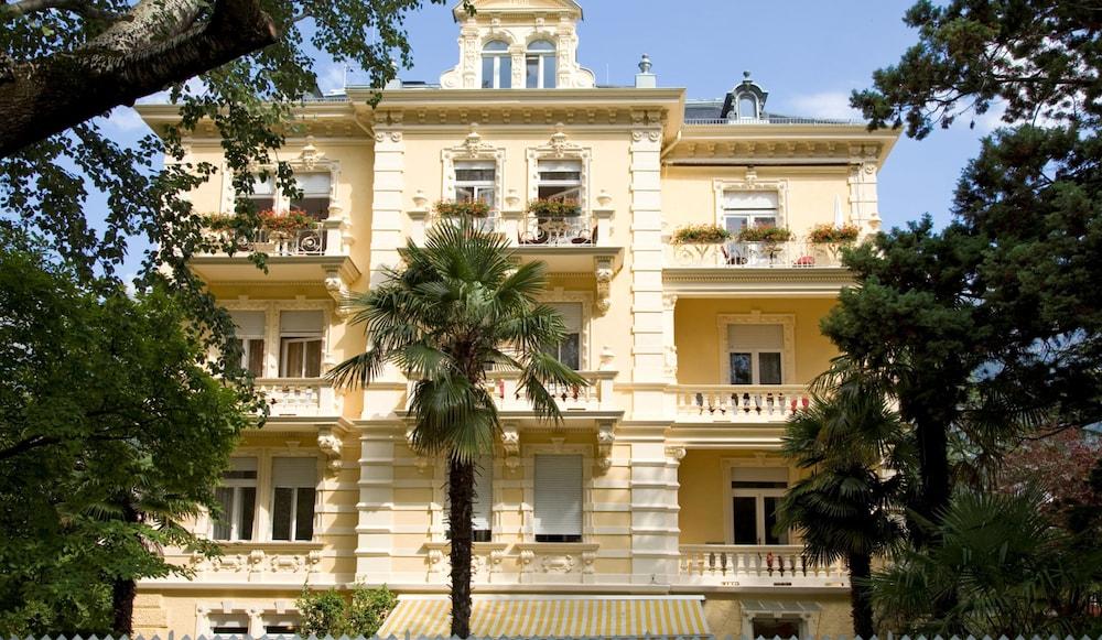 Hotel Villa Westend Merano Exterior foto
